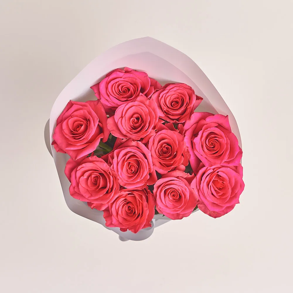 11 розовых роз (60 см)