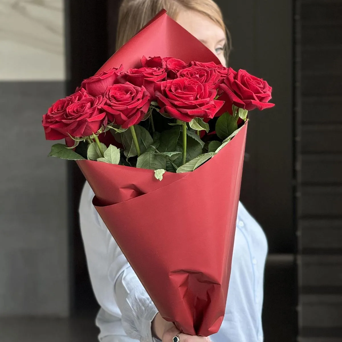 Букет из 11 красных роз (70 см)