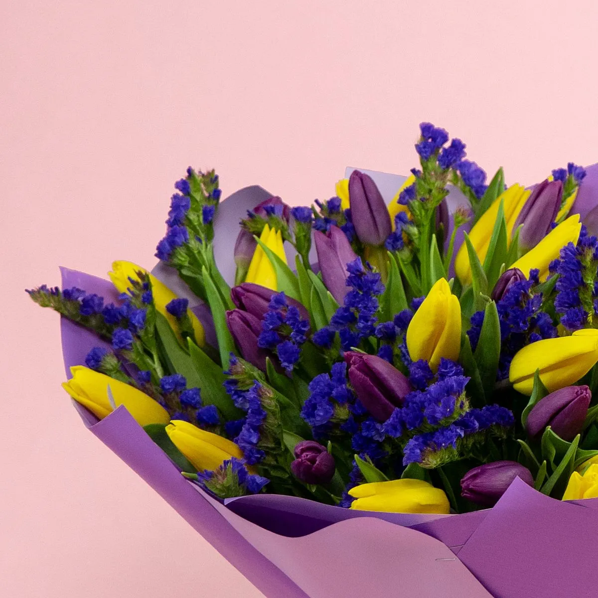 Букет из 35 тюльпанов