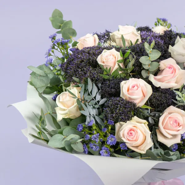 Букет из нежных розовых роз