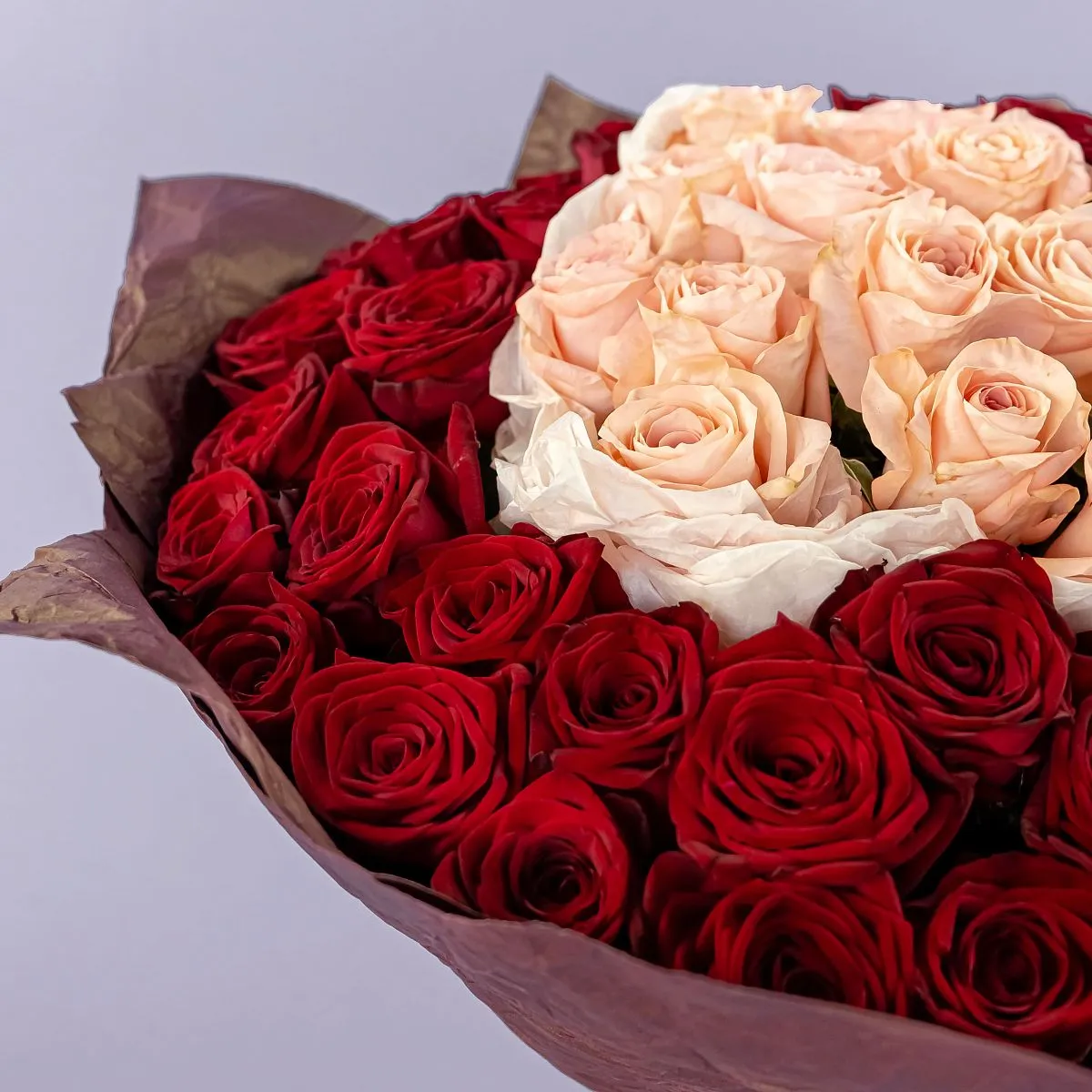 Букет из роз микс «Сердце»