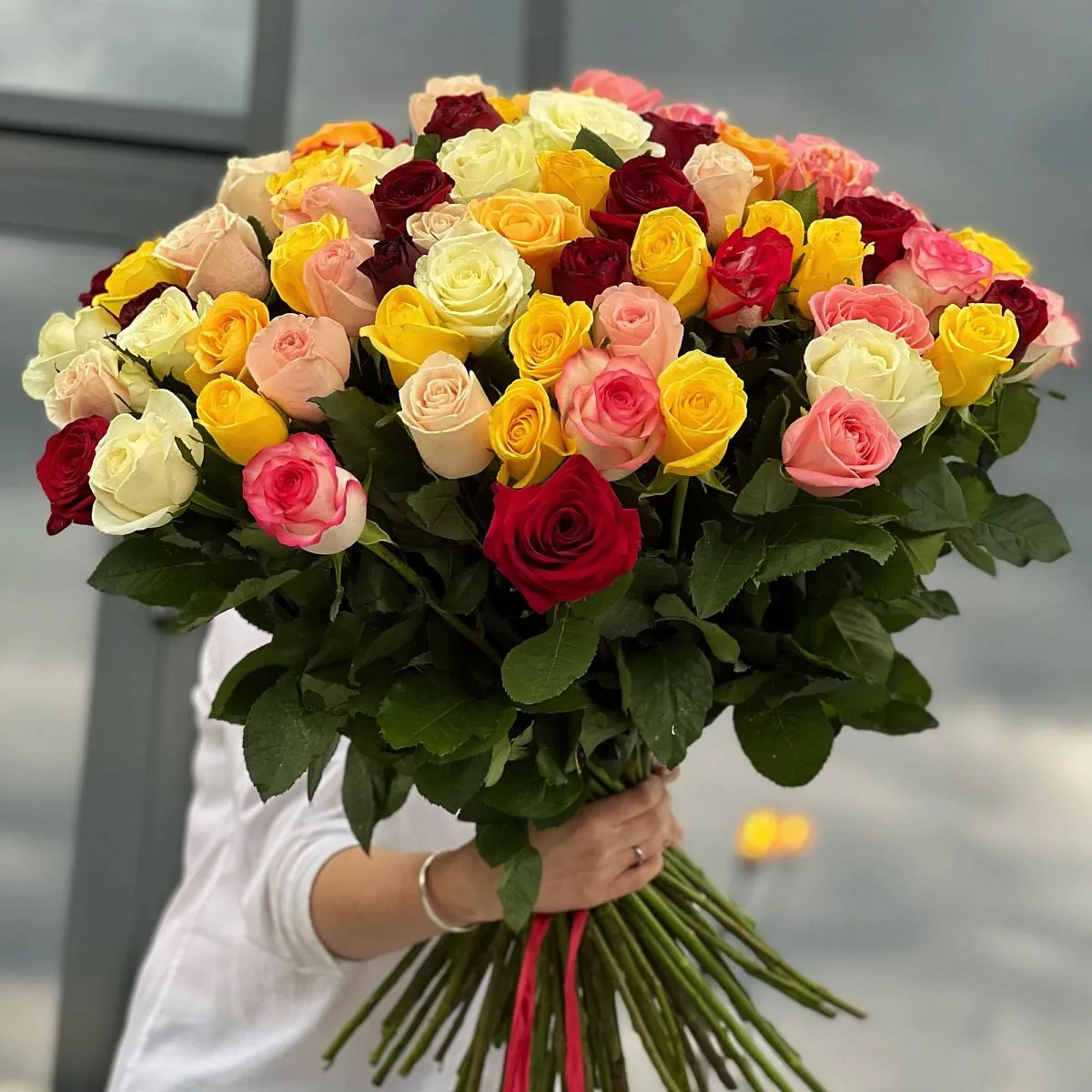 Роза 60 см 81 шт