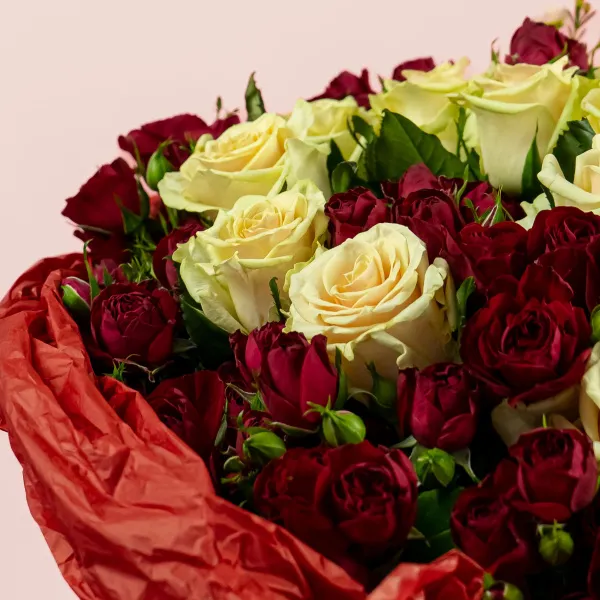 Букет из роз микс «Завиток»