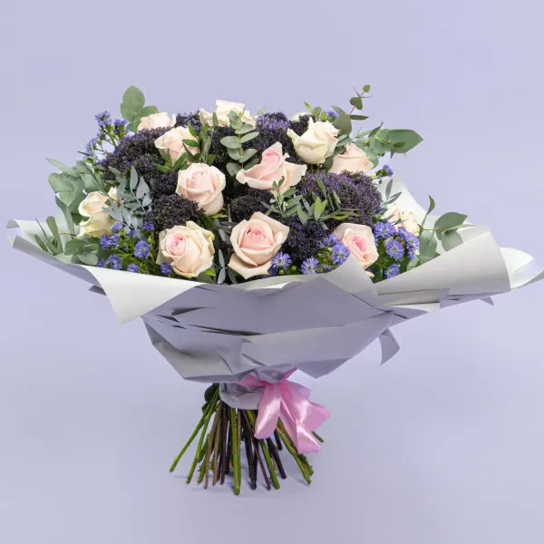 Букет из нежных розовых роз