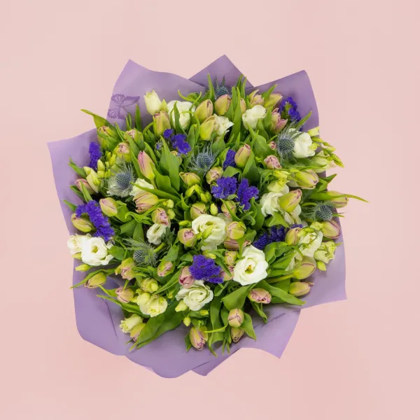 49 тюльпанов и эустомы