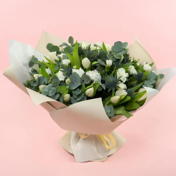 Букет из 25 тюльпанов