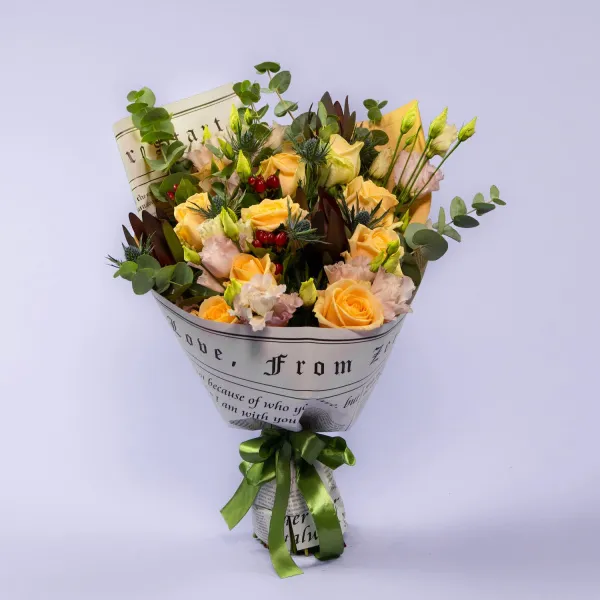 Букет из эустом и эрингиумов