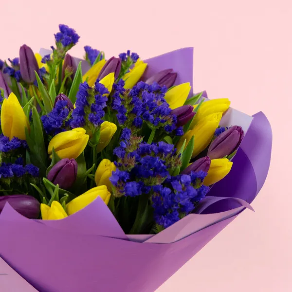 Букет из 35 тюльпанов