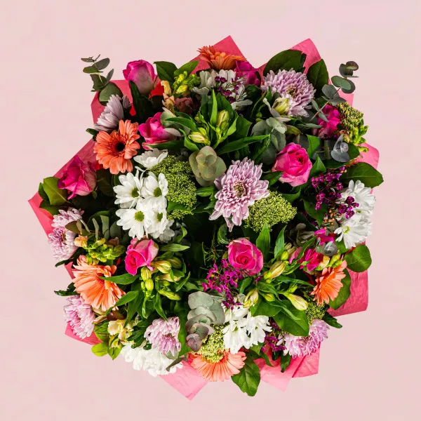 Букет из хризантем микс и роз