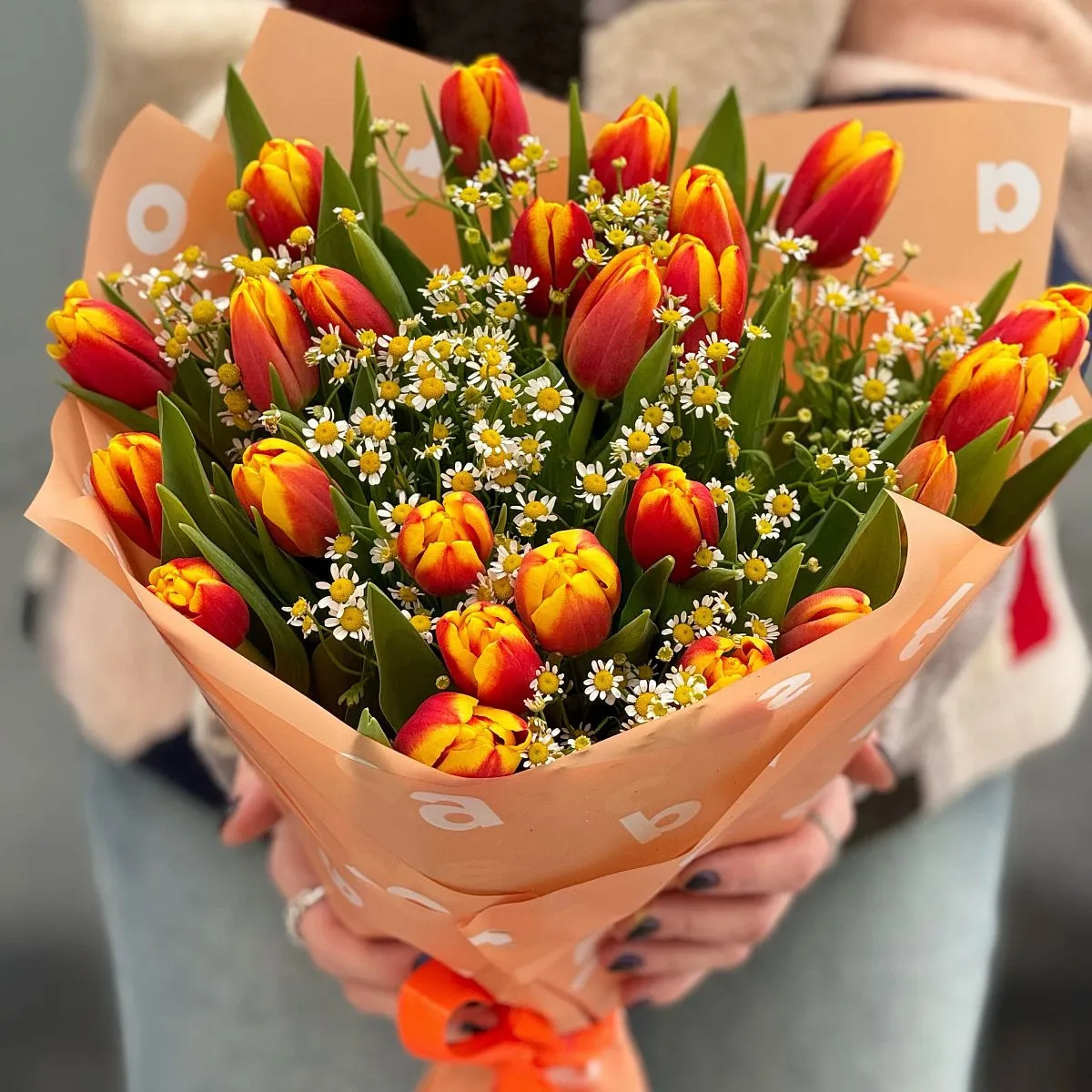 51 тюльпан и танацетум огромный