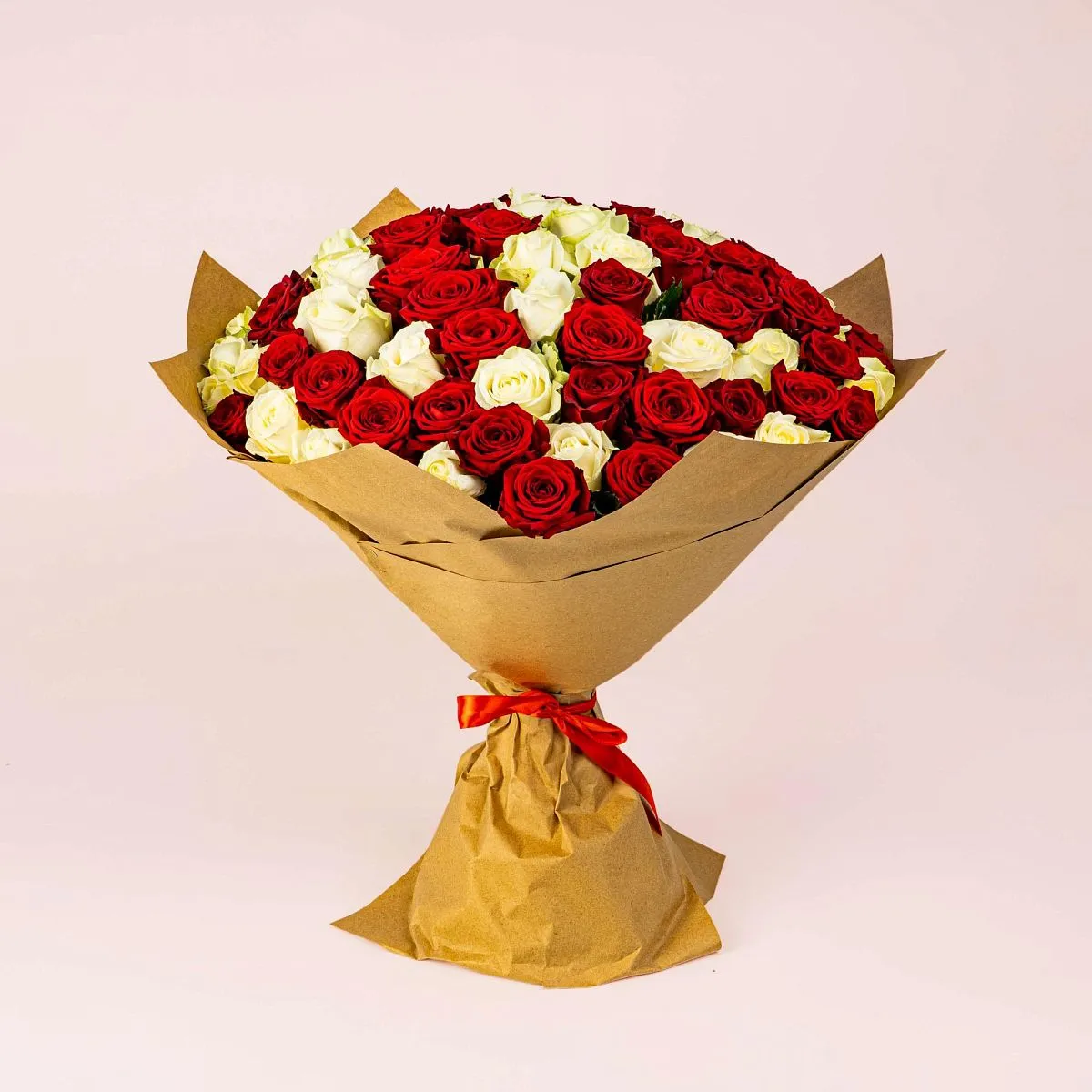 101 роза микс (40 см)