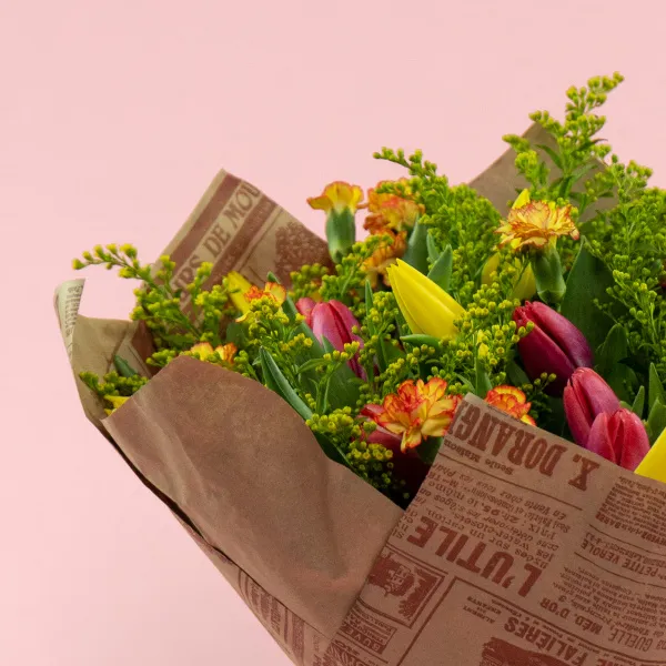 Букет из 23 тюльпанов