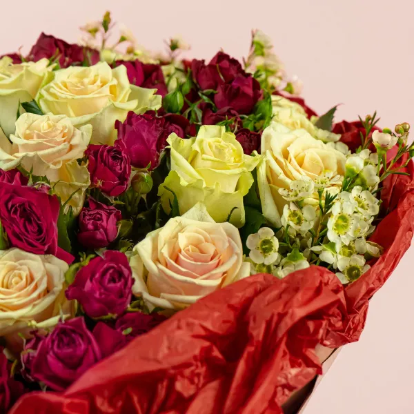 Букет из роз микс «Завиток»