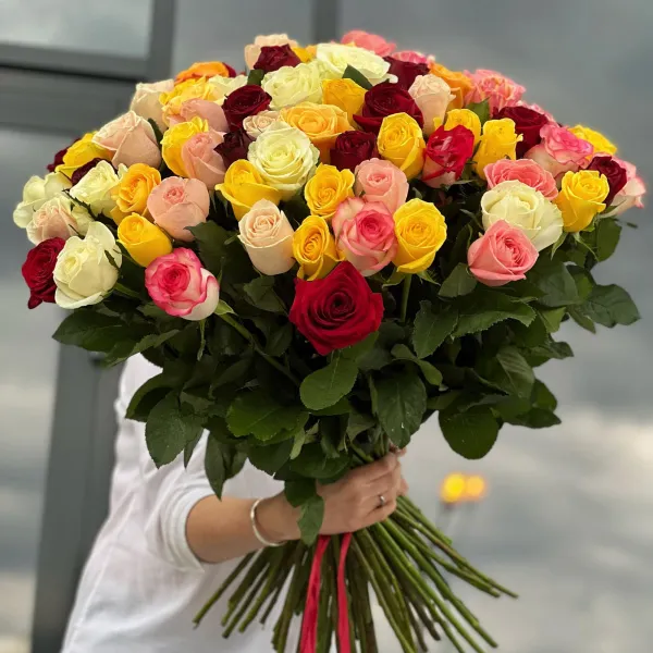 101 роза микс (70 см)