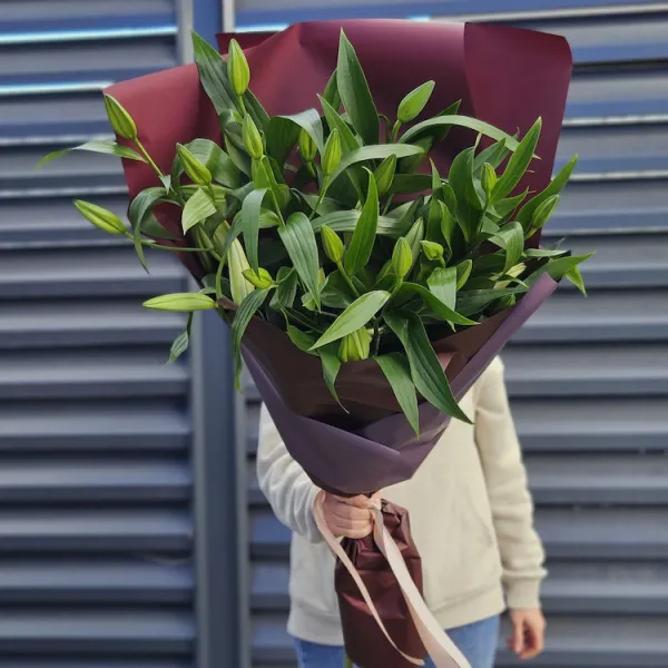 Букет из лилий