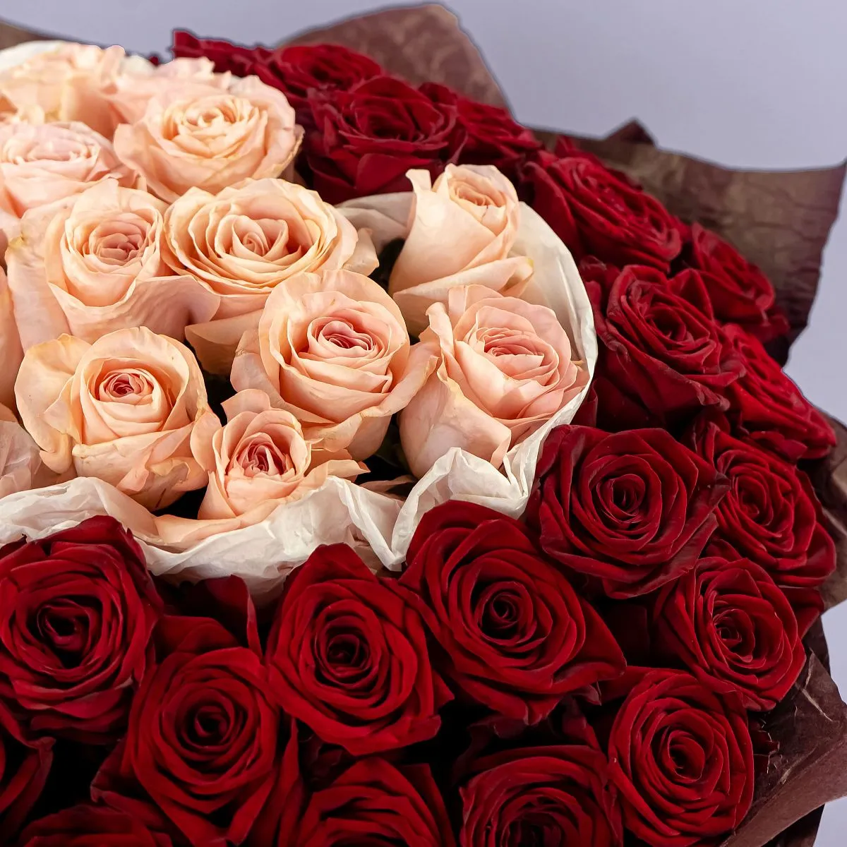 Букет из роз микс «Сердце»