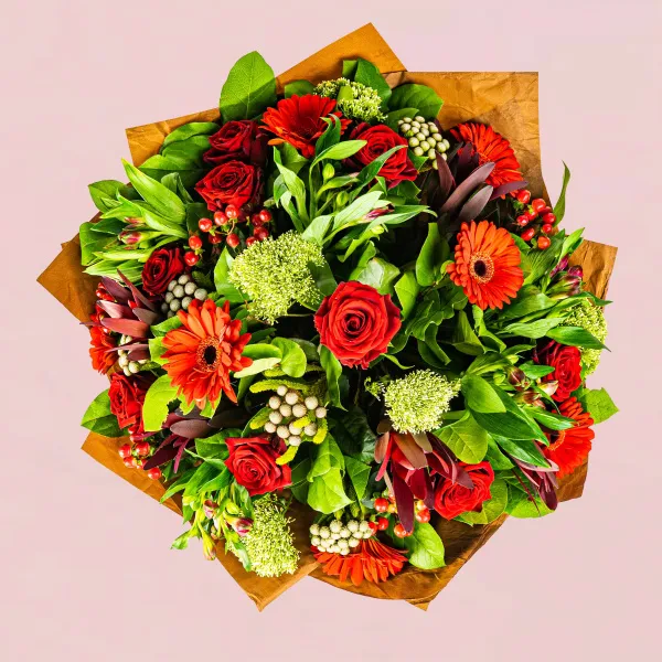 Букет из гербер, роз и альстромерий
