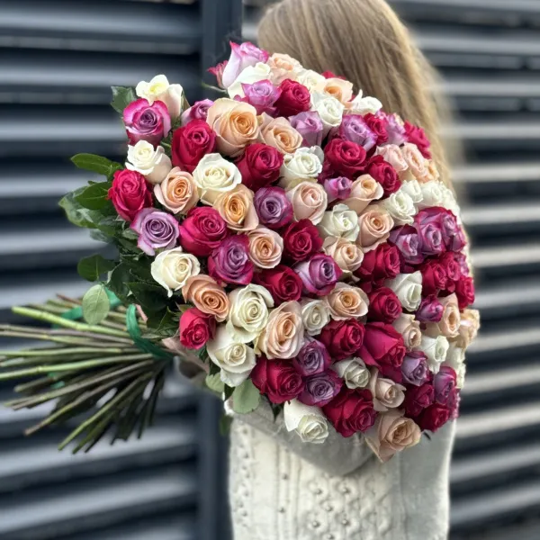 Букет 101 фиолетовый микс роз эквадор (70см)