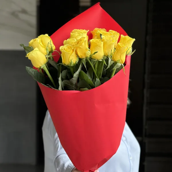 Букет из 15 жёлтых роз (70 см)