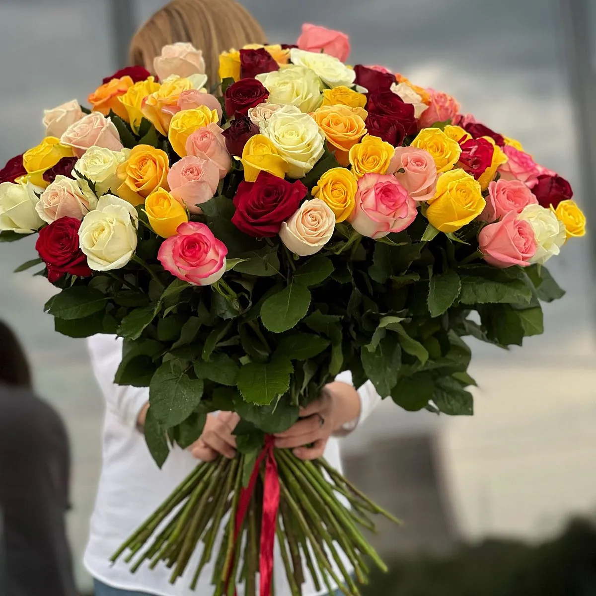 151 роза микс (70 см)