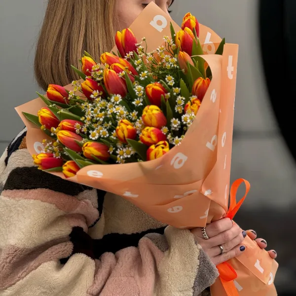 51 тюльпан и танацетум огромный