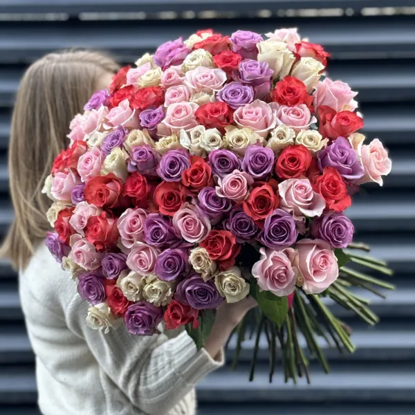 Букет 101 нежный микс роз эквадор (70см)